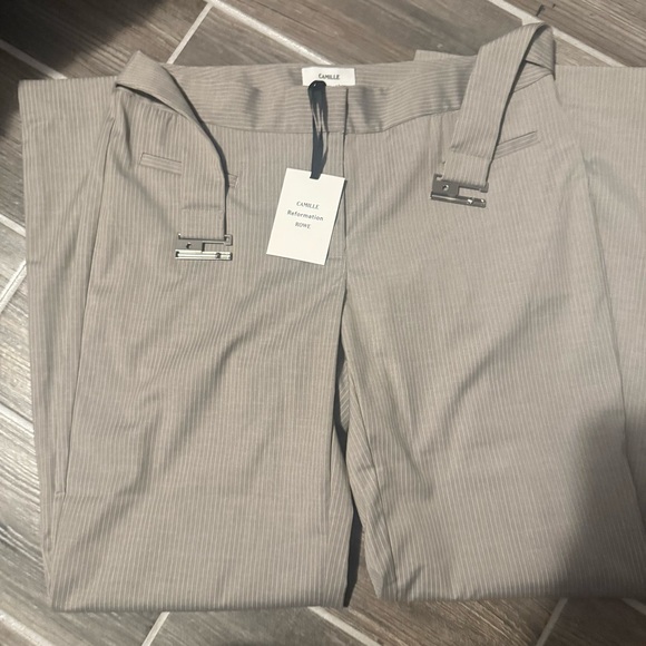 Reformation Pants - Reformation low rise Cherie Pant ‘Shitake Stripe’ size 10